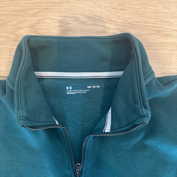 Under Armour Loose Crop Fit Quarter Zip - Picture 2 of 2